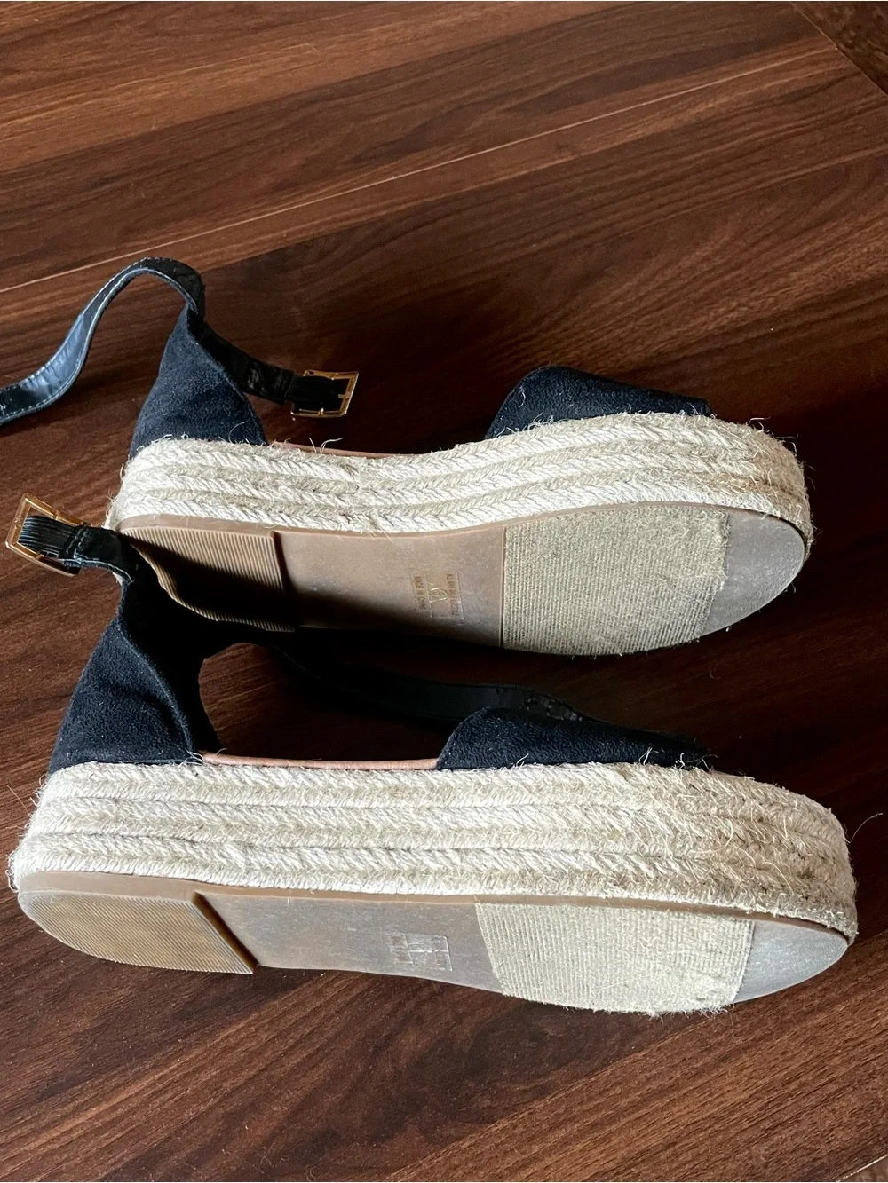 Bonnibel stylish black